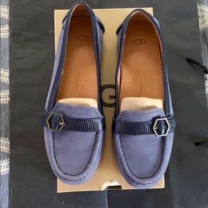 UGG Loafer